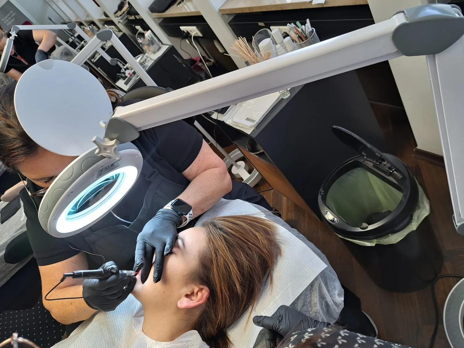 LaBella Kosmetikinstitut, Permanent Make-up Behandlung